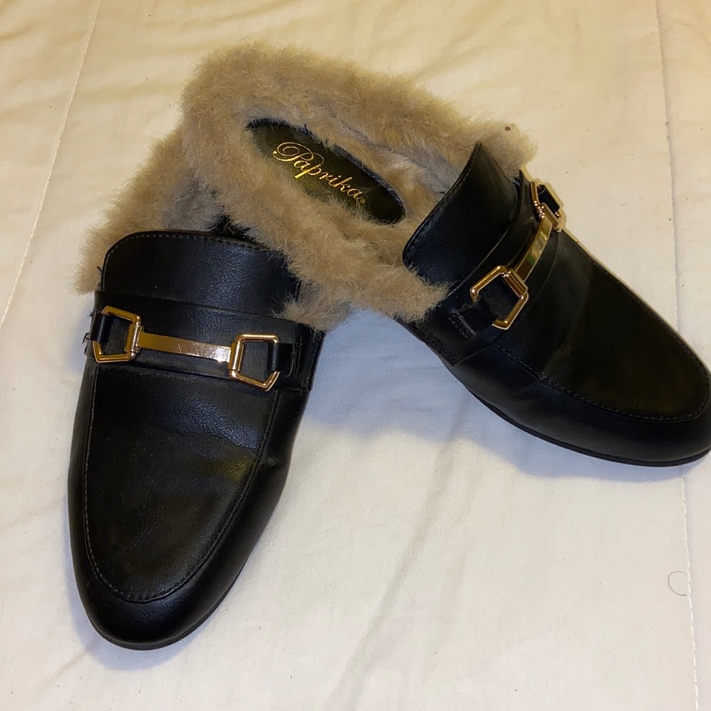 PAPRIKA faux fur Gucci style black slip on loafer